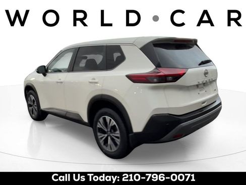 Used 2023 Nissan Rogue SV FWD image 5