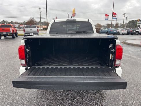 Used 2023 Toyota Tacoma SR5 image 27