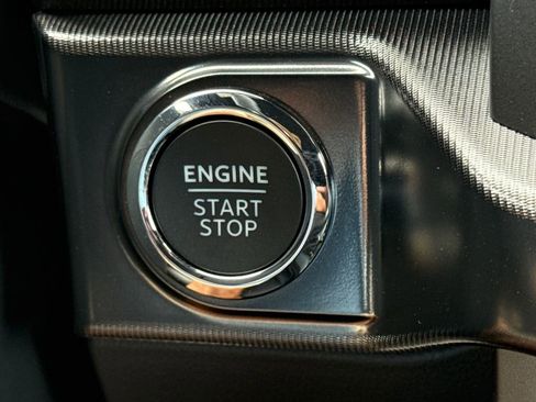 New 2025 Ford F150 Lariat w/ Equipment Group 501A Mid image 22