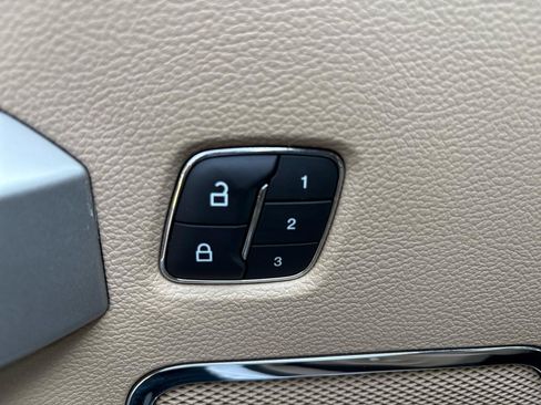 Used 2019 Ford F250 Lariat w/ Chrome Package AWD/4WD image 36