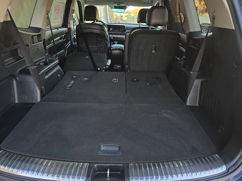 Used 2024 Kia Telluride SX Prestige image 11