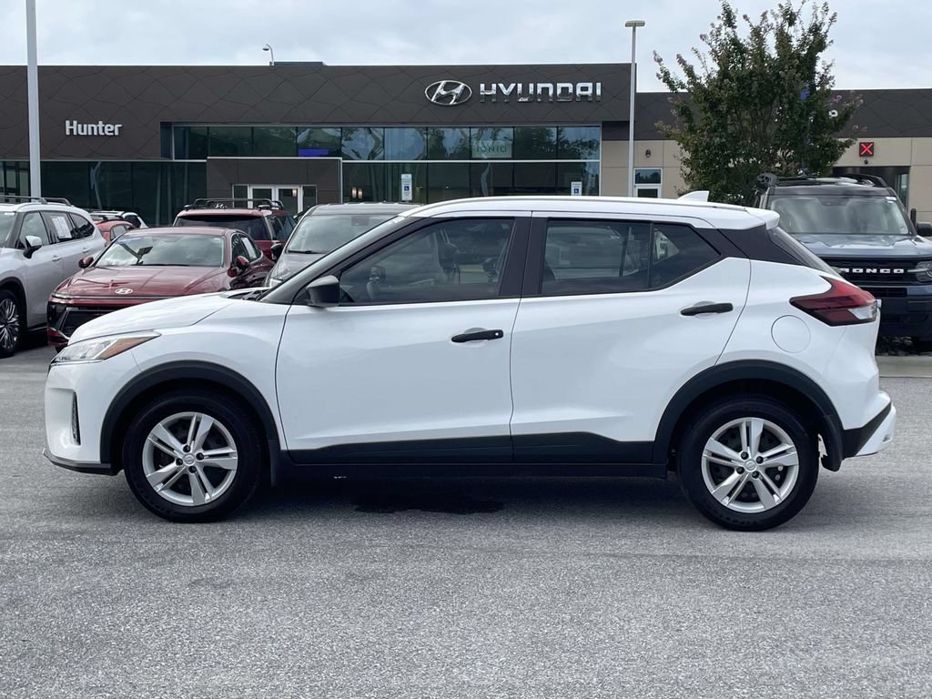 Used 2024 Nissan Kicks S FWD image 25