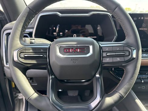 New 2026 GMC Canyon AT4 w/ Technology Plus Package AWD/4WD image 22