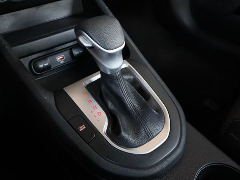 Used 2023 Kia Forte LXS FWD image 17
