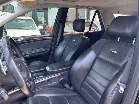 Used 2009 Mercedes-Benz ML 63 AMG 4MATIC image 18