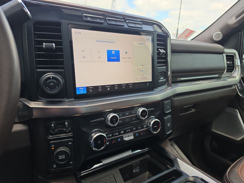 Used 2024 Ford F350 King Ranch AWD/4WD image 27