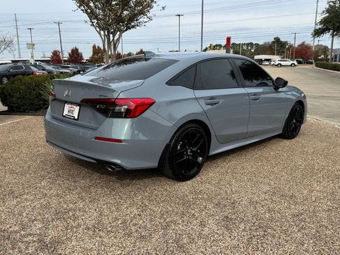 Used 2024 Honda Civic Sport image 7