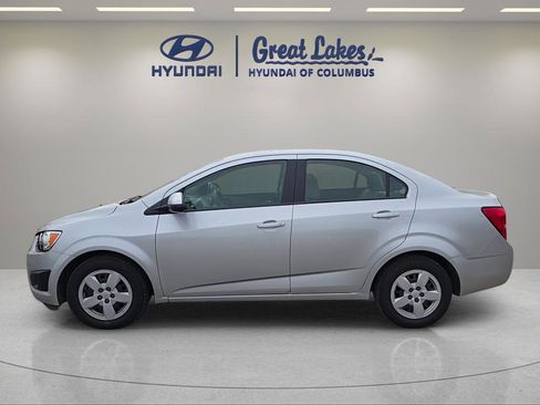 Used 2016 Chevrolet Sonic LS FWD image 8