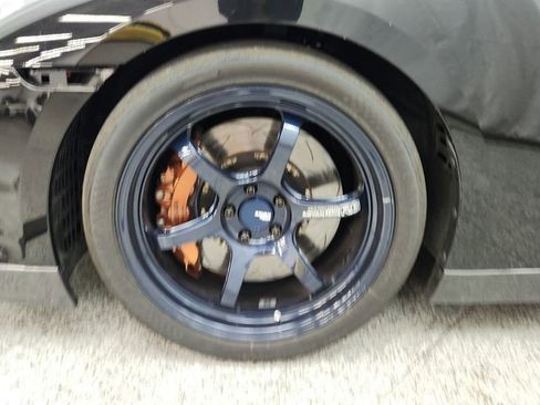 Used 2014 Nissan GT-R Black Edition AWD/4WD image 16