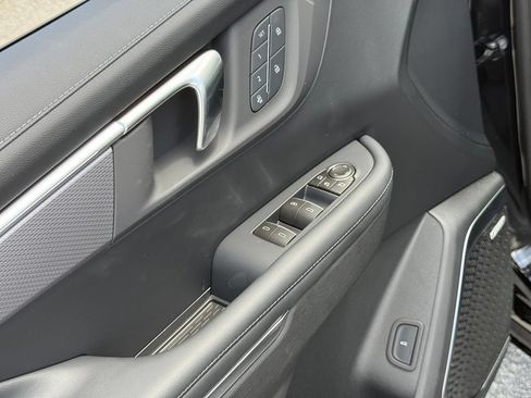 New 2026 Buick Enclave Sport Touring w/ Power Package FWD image 17