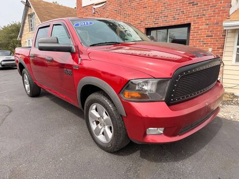 Used 2012 RAM 1500 Express w/ ST Popular Equipment Group AWD/4WD image 2