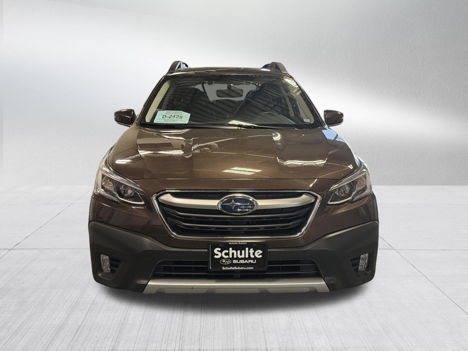 Certified 2022 Subaru Outback Limited AWD/4WD image 2