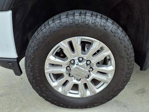 Used 2022 GMC Sierra 2500 Denali w/ Denali Ultimate Package image 22