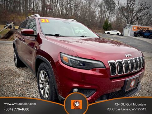 Used 2021 Jeep Cherokee Latitude Plus w/ Sun & Sound Group image 9