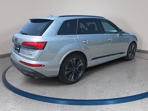 Certified 2026 Audi Q7 3.0T Premium Plus w/ Premium Plus Package AWD/4WD image 6