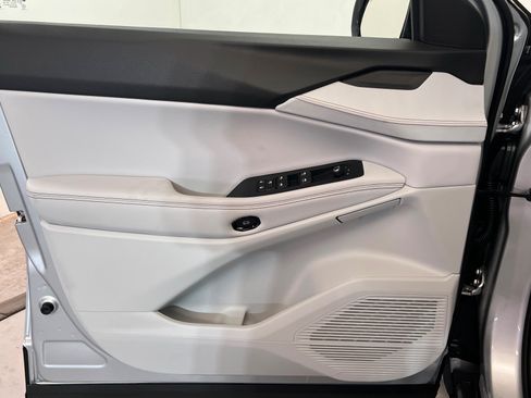 New 2026 Jeep Cherokee Limited AWD/4WD image 14