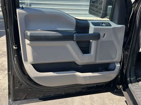 Certified 2017 Ford F150 XL w/ Equipment Group 101A Mid RWD image 13
