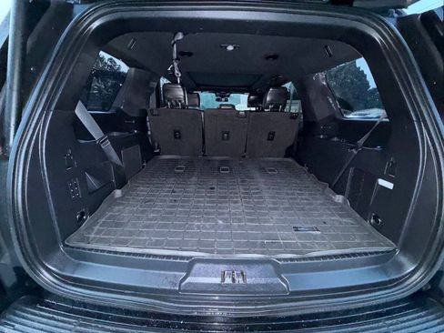 Used 2018 Ford Expedition Limited w/ Equipment Group 301A AWD/4WD image 26