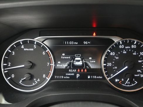 Used 2021 Nissan Rogue S FWD image 13