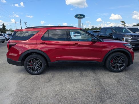 Used 2026 Ford Explorer ST w/ Sun And Sound Package AWD/4WD image 3