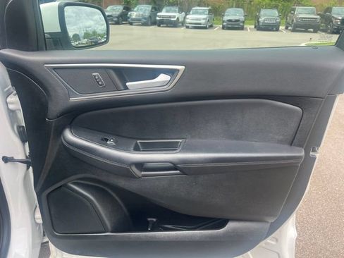 Used 2024 Ford Edge SEL w/ Convenience Package AWD/4WD image 10