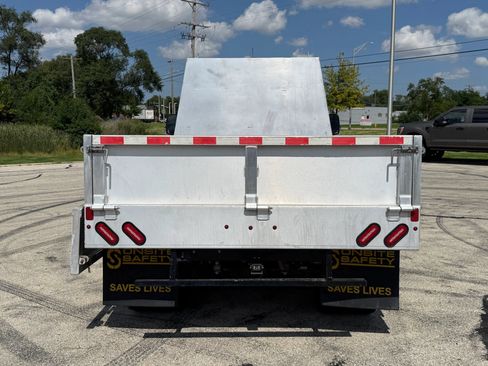 Used 2019 Mercedes-Benz Sprinter 170 w/ Chrome Grille Package image 8