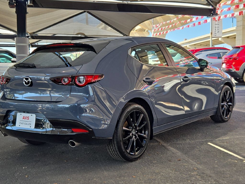 Used 2026 MAZDA MAZDA3 Carbon AWD/4WD image 6