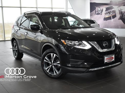 Used 2019 Nissan Rogue SV w/ Premium Package image 1