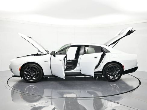 New 2026 Dodge Charger R/T AWD/4WD image 45