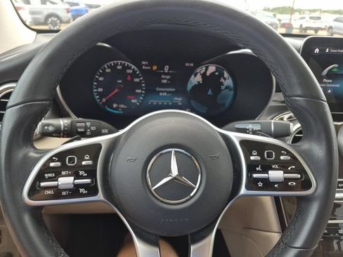 Used 2022 Mercedes-Benz GLC 300 image 27