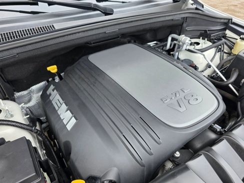 Used 2012 Jeep Grand Cherokee Altitude image 30