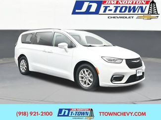 Used 2022 Chrysler Pacifica Touring-L FWD 360° Tour