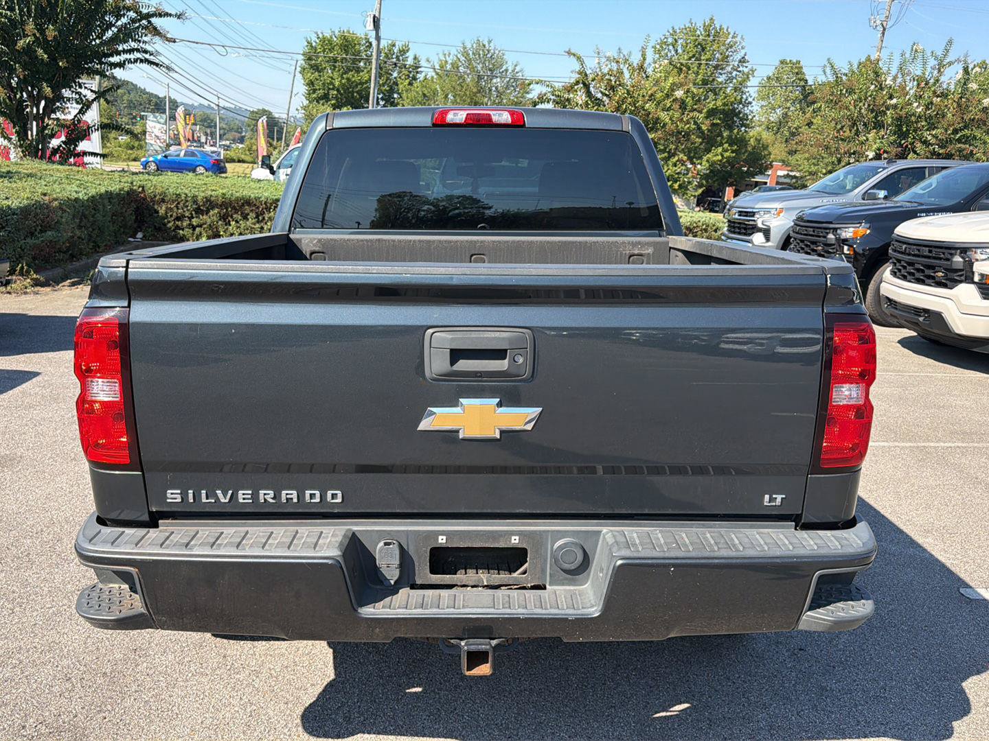 Used 2017 Chevrolet Silverado 1500 LT w/ All Star Edition AWD/4WD image 17