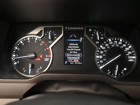 Used 2023 Toyota Tundra Limited AWD/4WD image 11