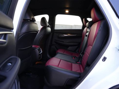 Certified 2025 INFINITI QX50 Sport image 19