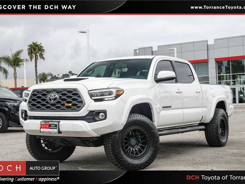 Used 2023 Toyota Tacoma TRD Sport RWD image 1
