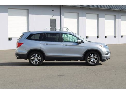 Used 2018 Honda Pilot EX-L image 4