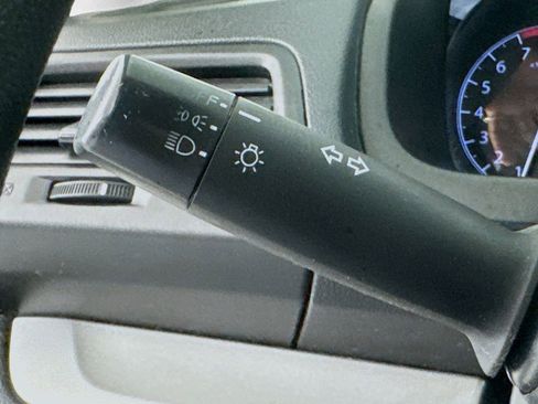Used 2014 Honda CR-V LX image 13