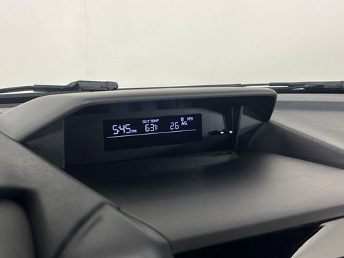 Used 2020 Subaru Crosstrek 2.0i image 26