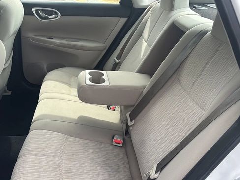 Used 2015 Nissan Sentra SV image 19