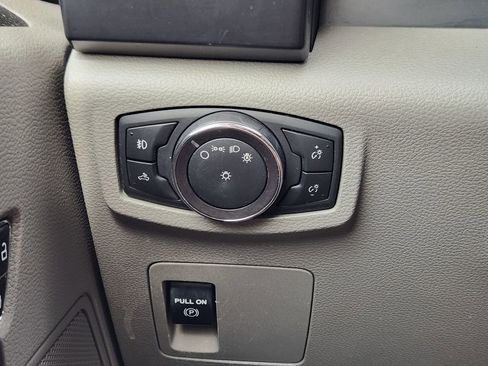 Certified 2019 Ford F150 XL w/ Equipment Group 101A Mid AWD/4WD image 25