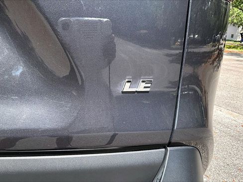 Used 2025 Toyota RAV4 LE FWD image 21
