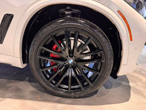 Used 2023 BMW X5 xDrive40i w/ Executive Package image 29