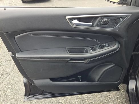 Used 2024 Ford Edge Titanium AWD/4WD image 26