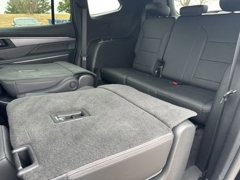 Used 2025 Buick Enclave Sport Touring image 52