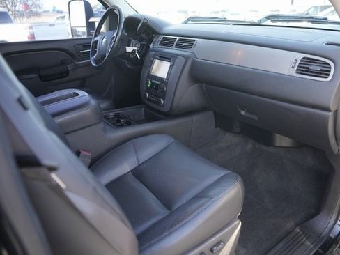 Used 2013 Chevrolet Silverado 2500 LTZ w/ LTZ Plus Package image 17