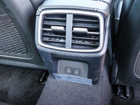 New 2026 Genesis G70 2.5T image 16