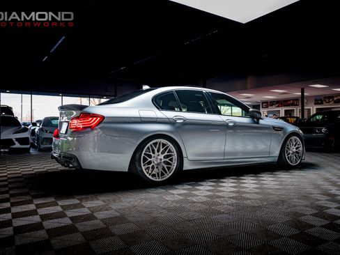 Used 2015 BMW M5 image 71