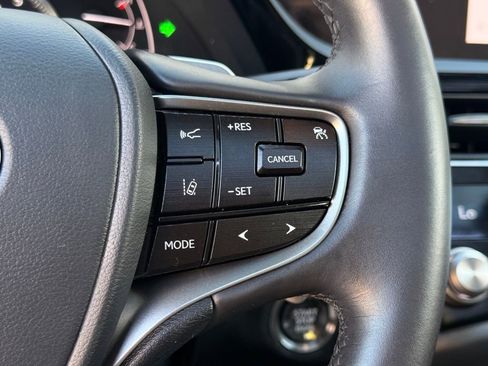 Certified 2025 Lexus ES 350 Base w/ Accessory Package (Z2) image 25