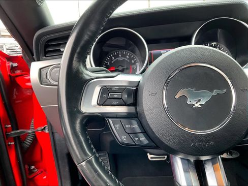 Used 2022 Ford Mustang Premium image 20